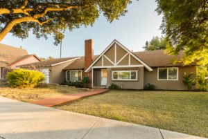 01 1336 E Avenida de Los Arboles HsHProd-37