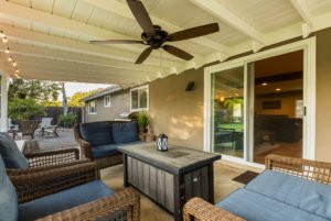 21 1336 E Avenida de Los Arboles HsHProd-32