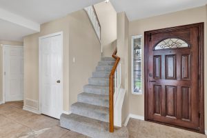 703 Twin Peaks Ave, Simi Valley CA, 93065